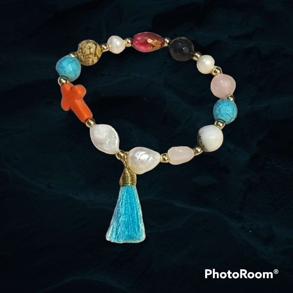 3/$30 HANDMADE Gemstone Acrylic Cross Tassel Beaded Stretch Bracelet - Picture 1 of 2